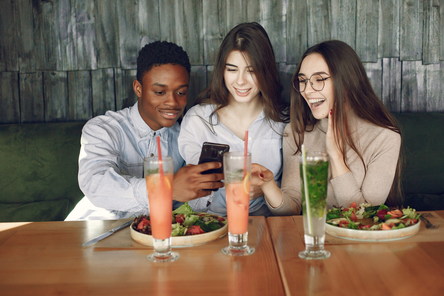 Why Students in Canada Need Affordable Meal Deals — and Real Human Connection